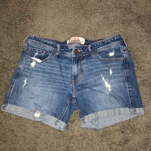 Hollister Boyfriend Shorts